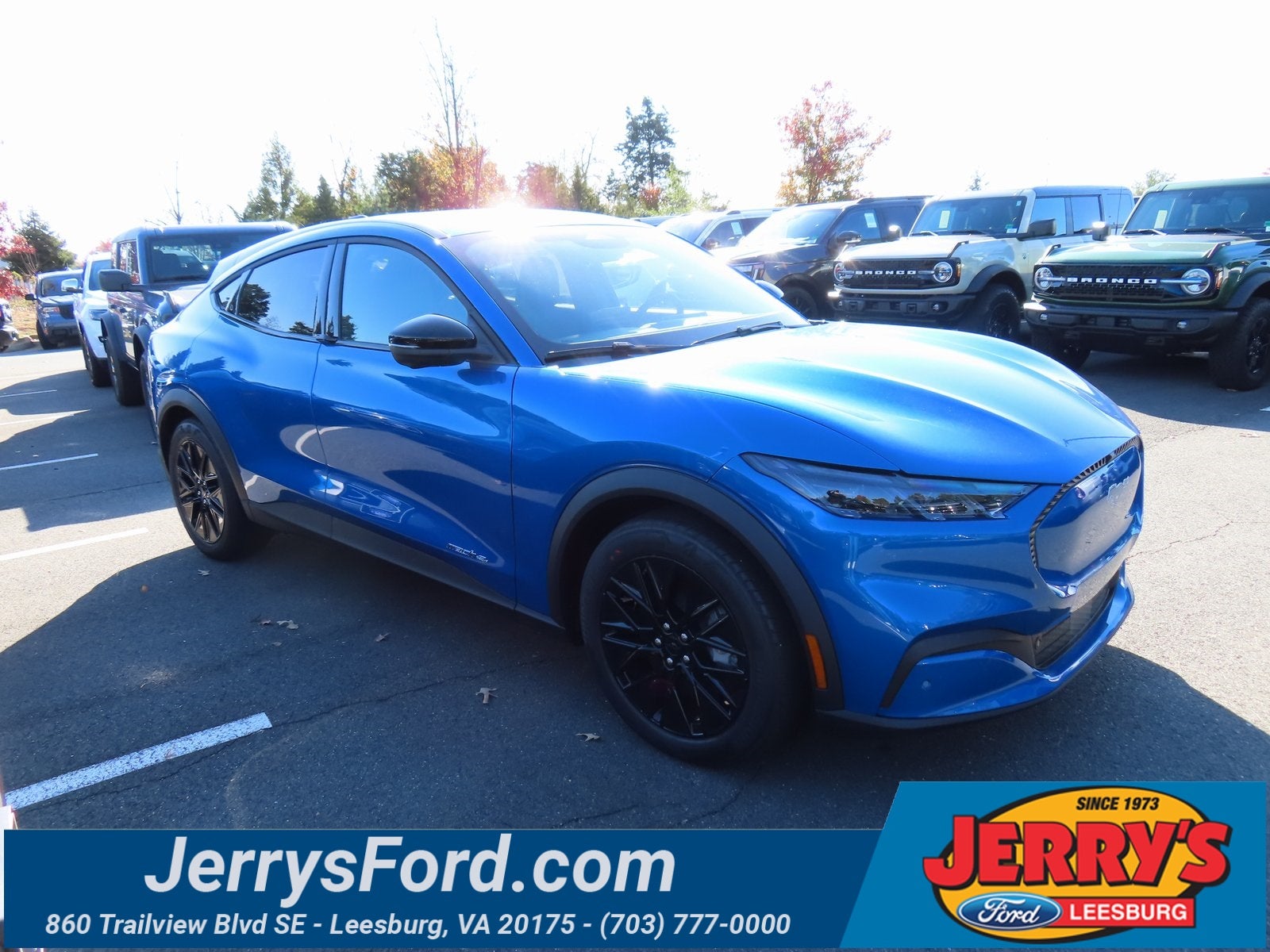 2025 Ford Mustang Mach-E Select 100A STD