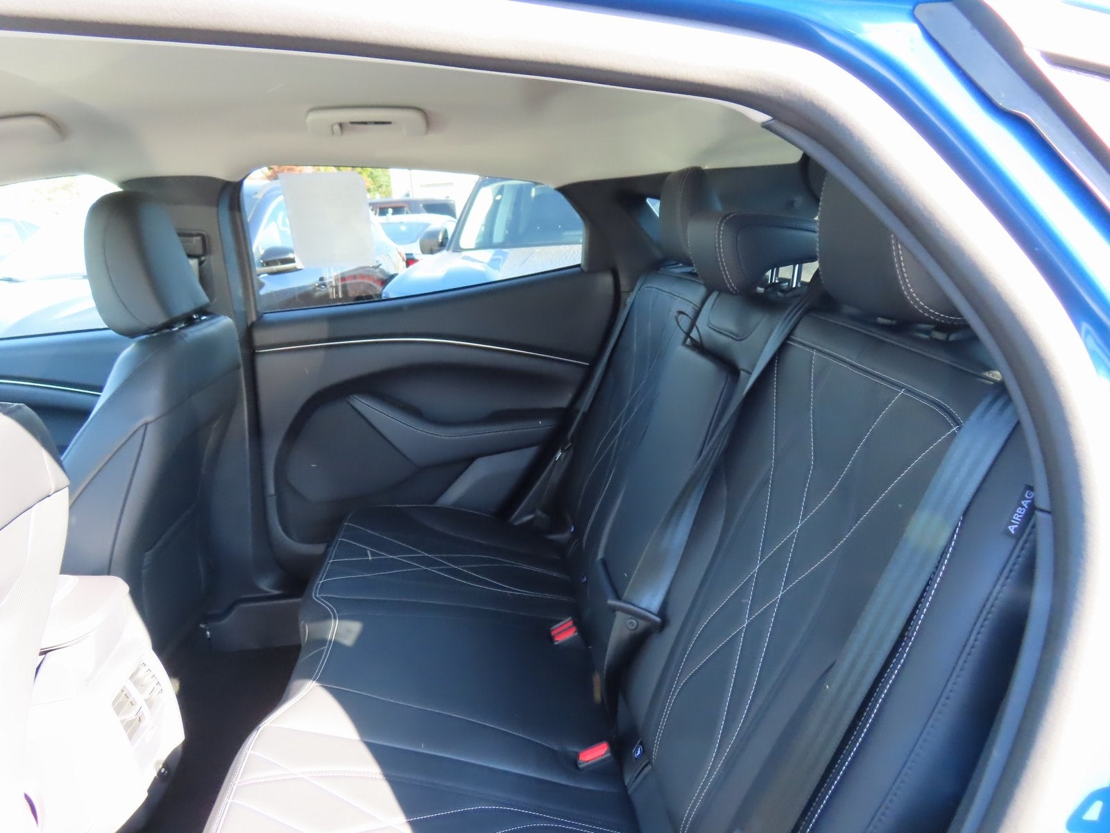 2025 Ford Mustang Mach-E Select 100A STD