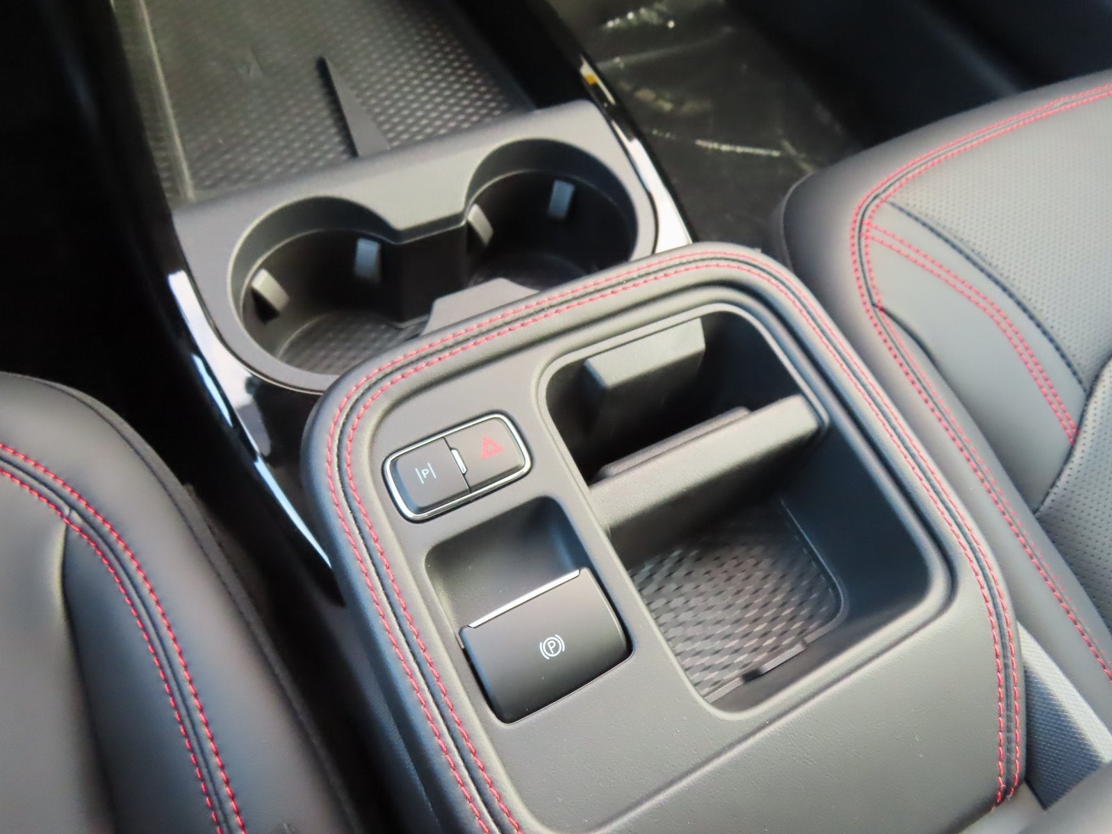 2025 Ford Mustang Mach-E Premium 300A EXT