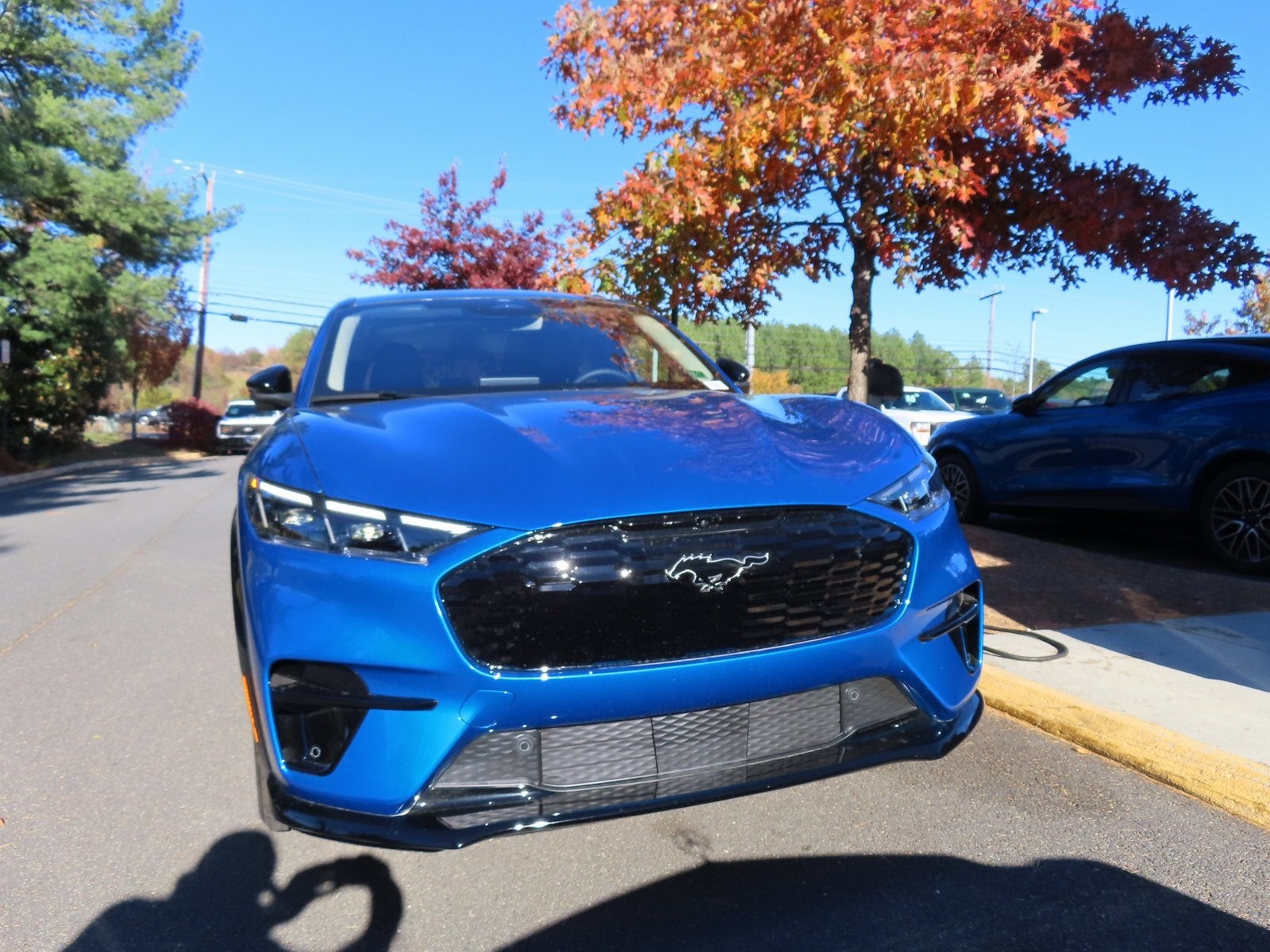 2025 Ford Mustang Mach-E Premium 300A EXT