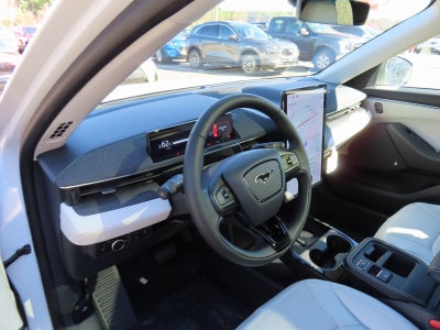 2025 Ford Mustang Mach-E Premium 300A EXT