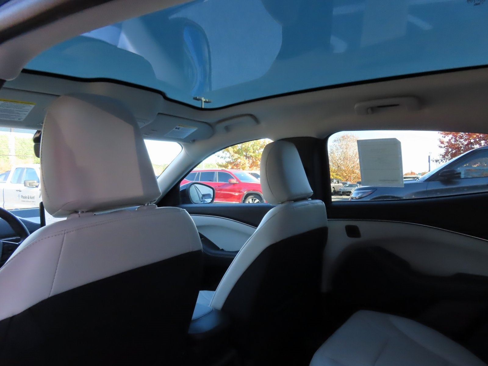 2025 Ford Mustang Mach-E Premium 300A EXT