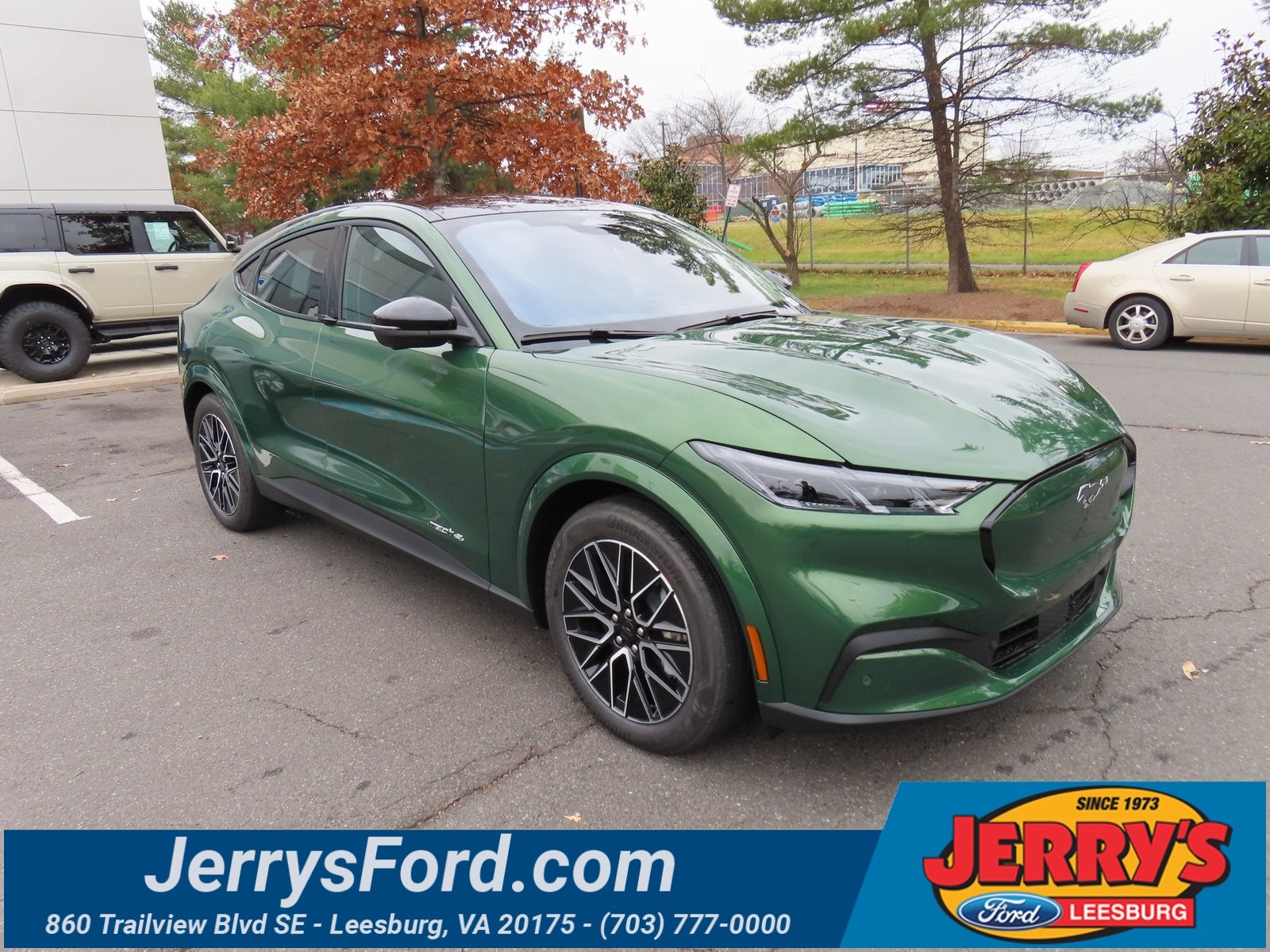 2025 Ford Mustang Mach-E Premium 300A EXT