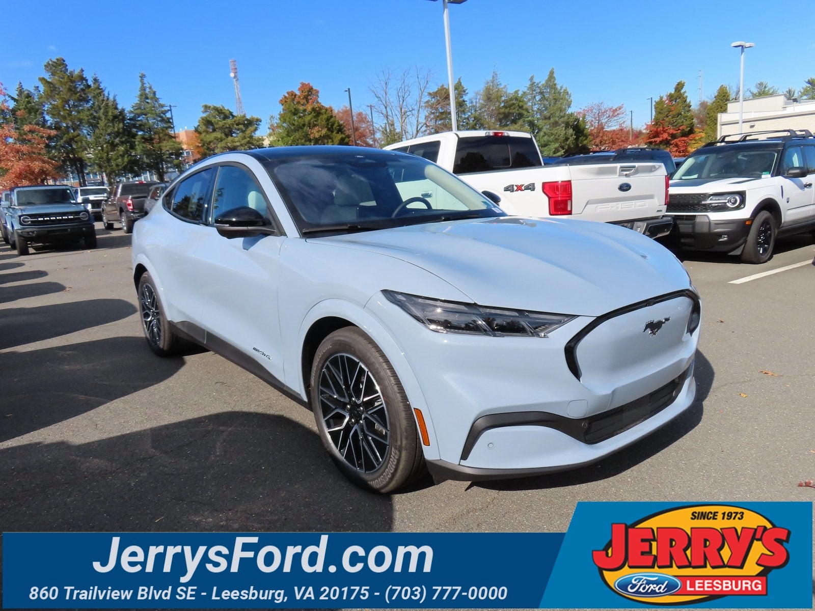 2025 Ford Mustang Mach-E Premium 300A EXT