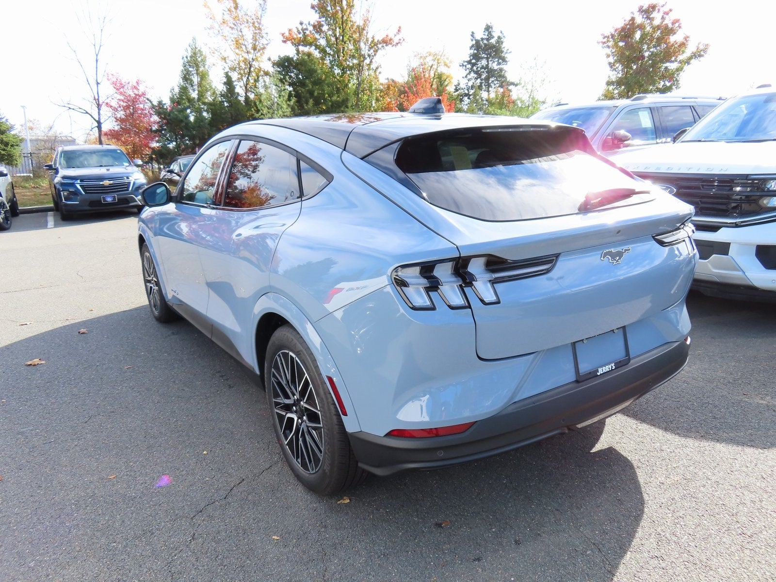 2025 Ford Mustang Mach-E Premium 300A EXT