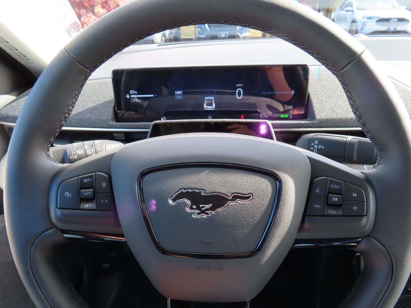 2025 Ford Mustang Mach-E Premium 300A EXT