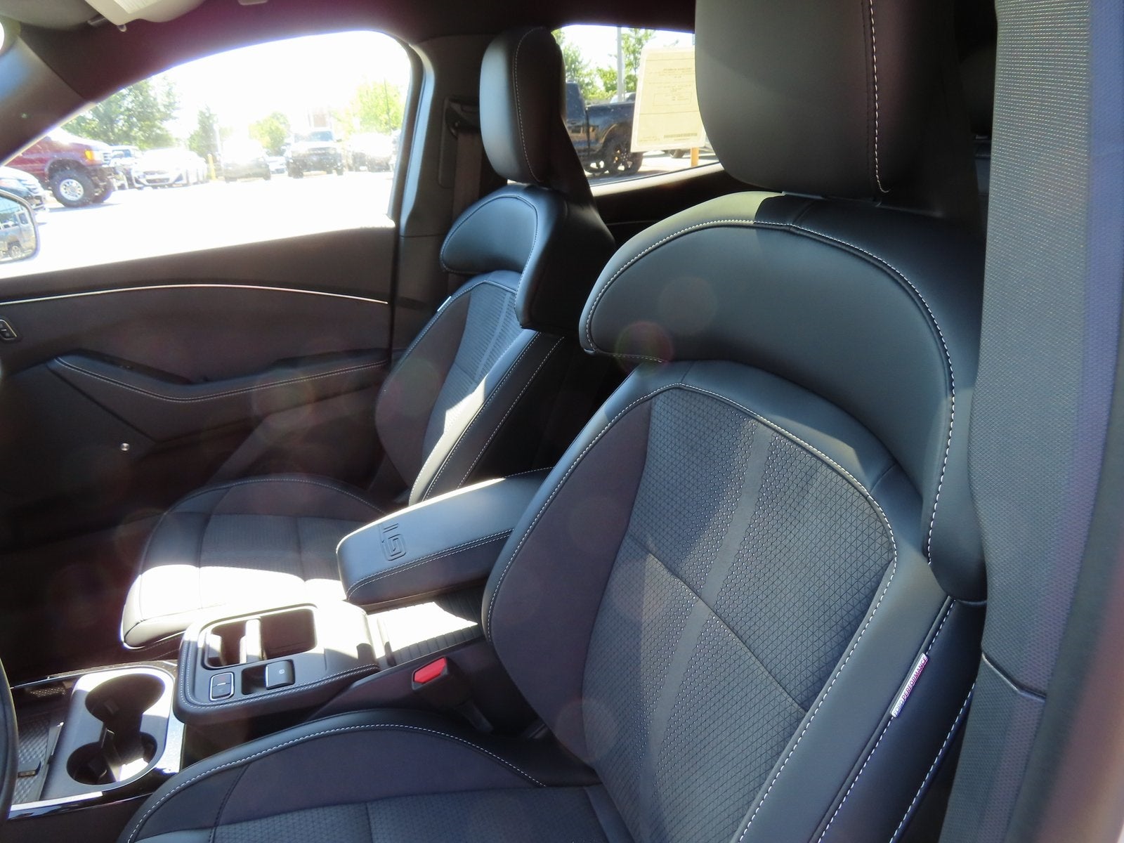 2025 Ford Mustang Mach-E GT 400A EXT