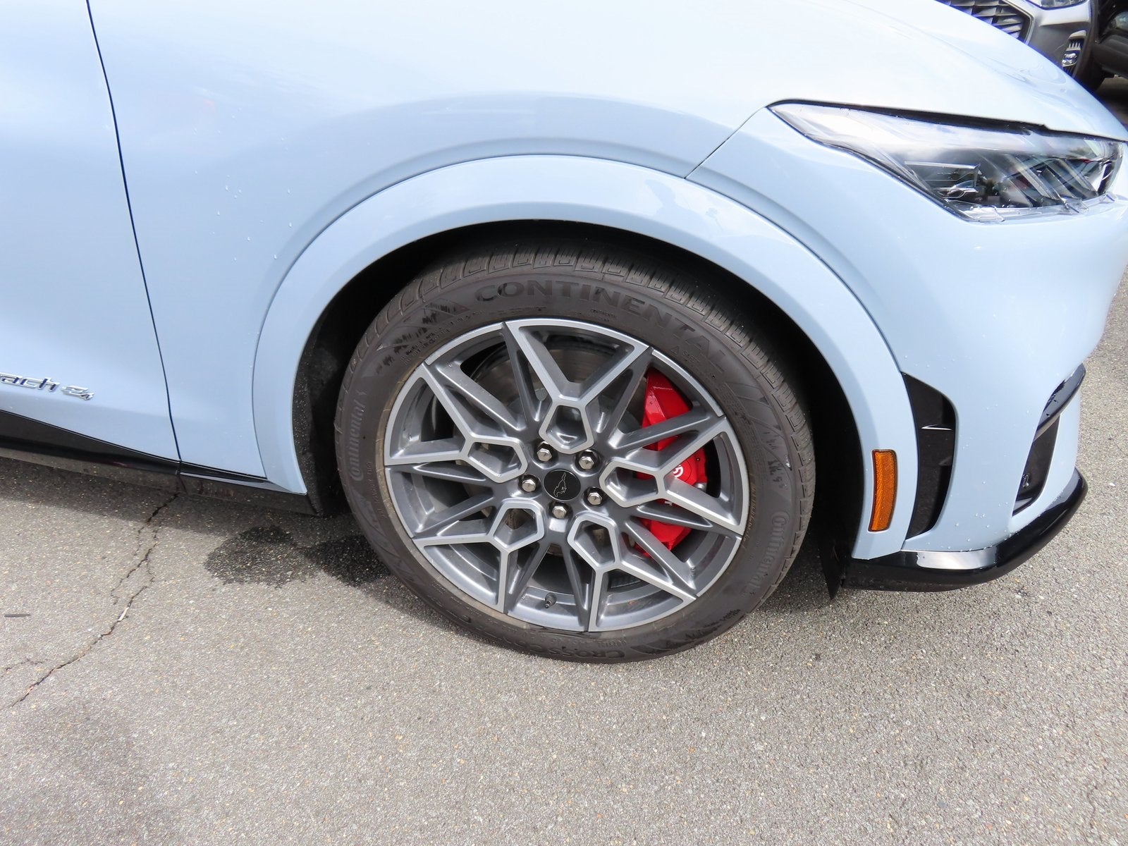 2025 Ford Mustang Mach-E GT 400A EXT