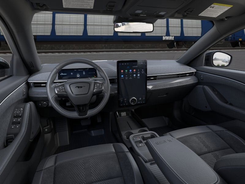 2025 Ford Mustang Mach-E GT 400A EXT