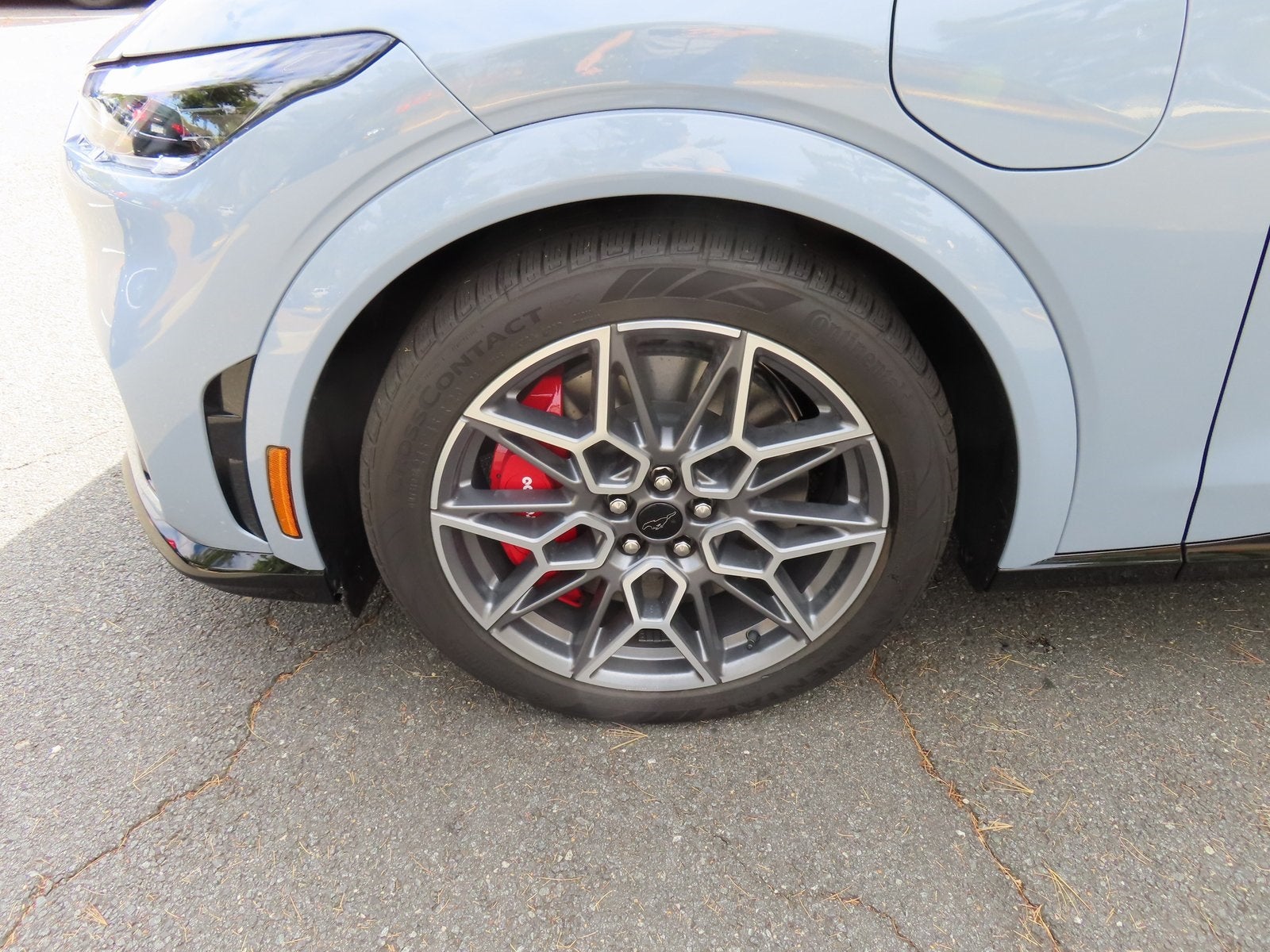 2025 Ford Mustang Mach-E GT 400A EXT