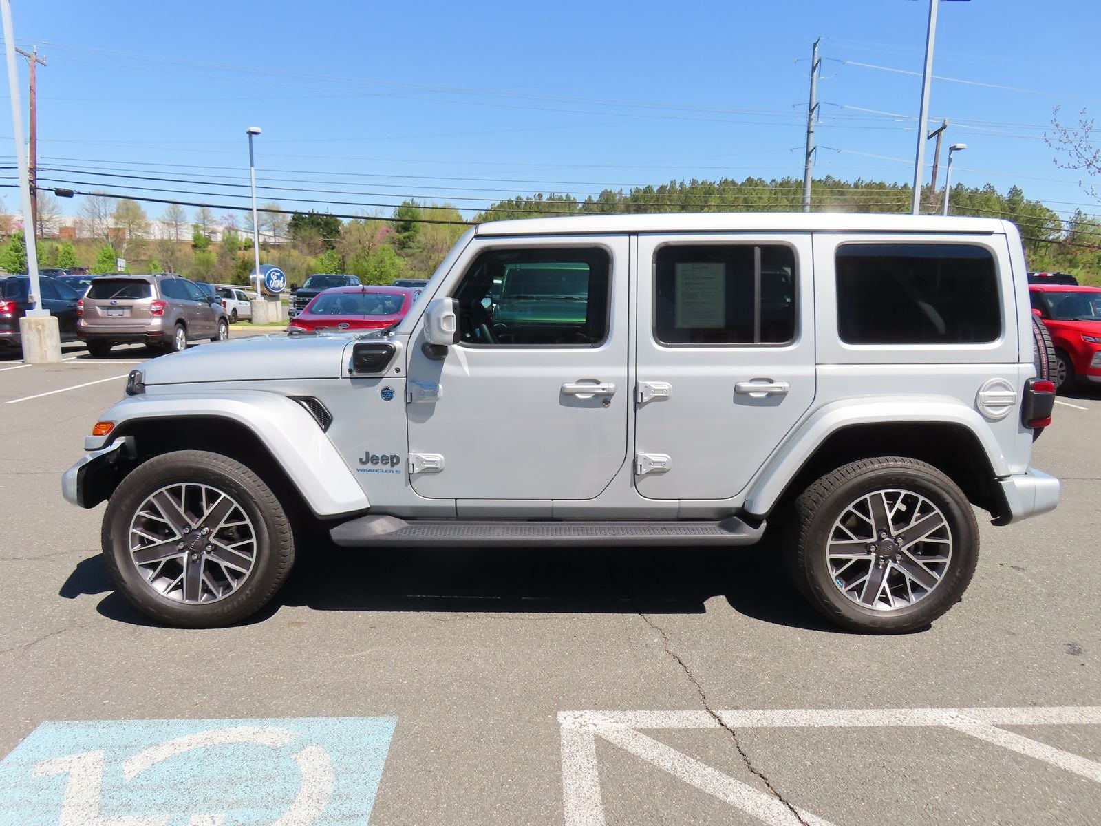 2023 Jeep Wrangler Sahara 4xe
