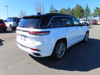 2025 Jeep Grand Cherokee Summit