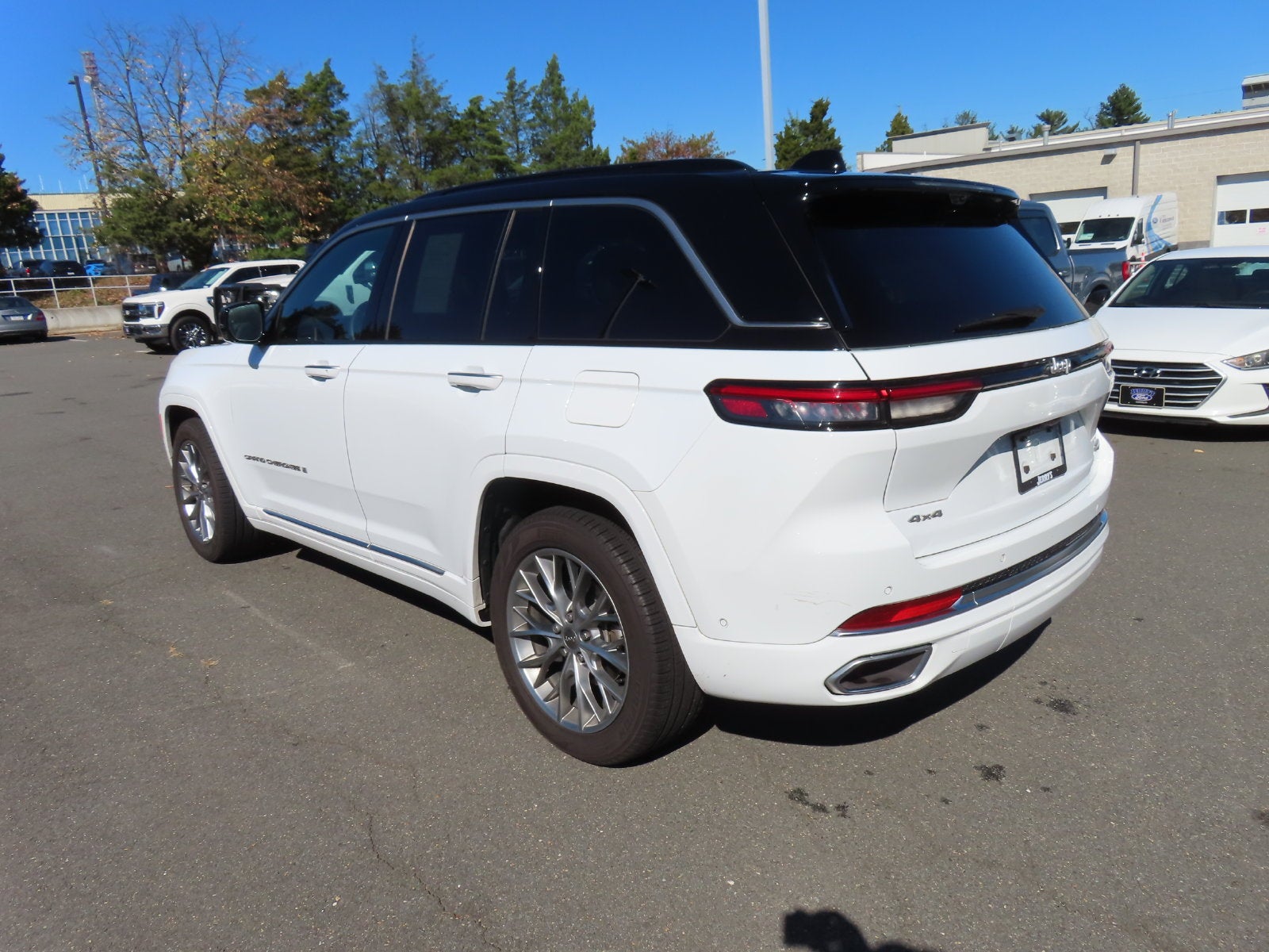 2025 Jeep Grand Cherokee Summit
