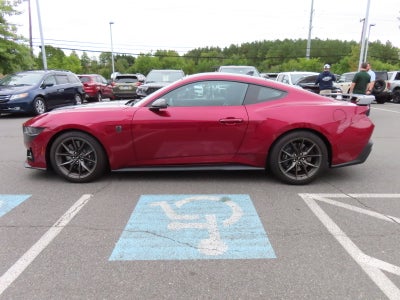 2025 Ford Mustang Dark Horse