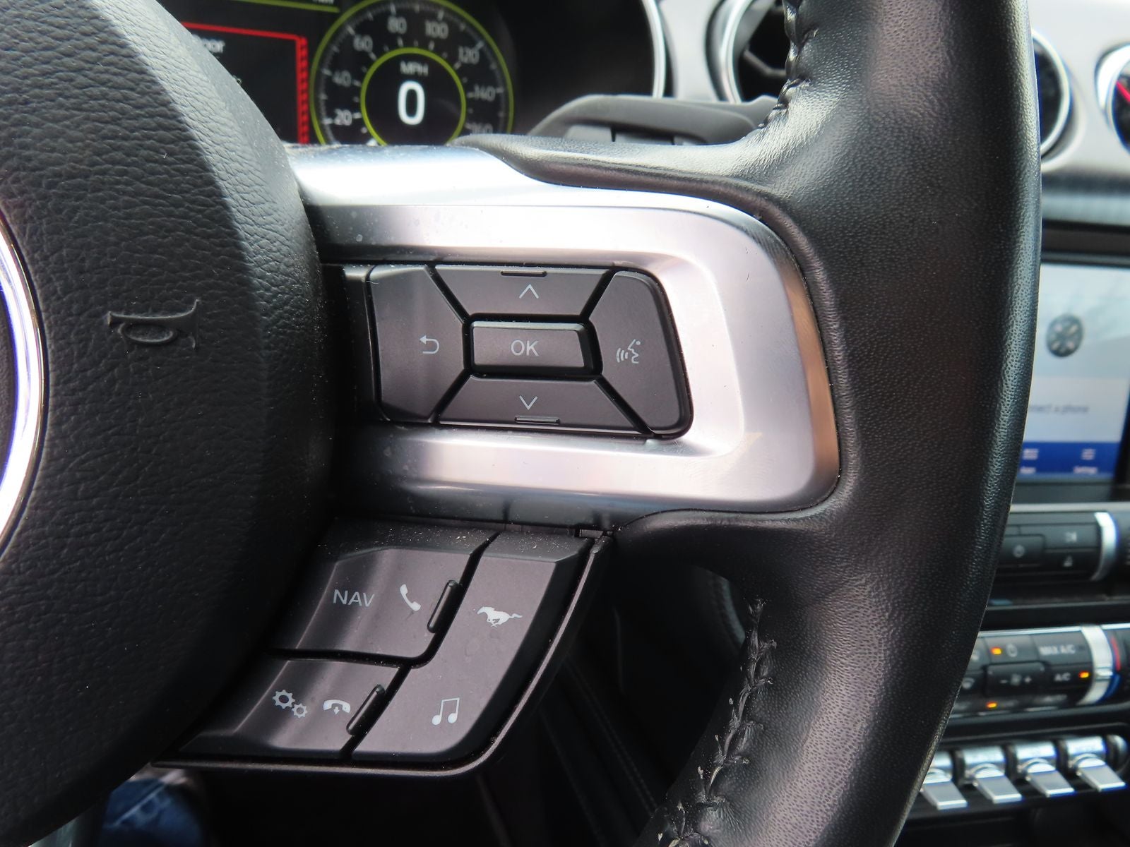 2022 Ford Mustang Mach 1