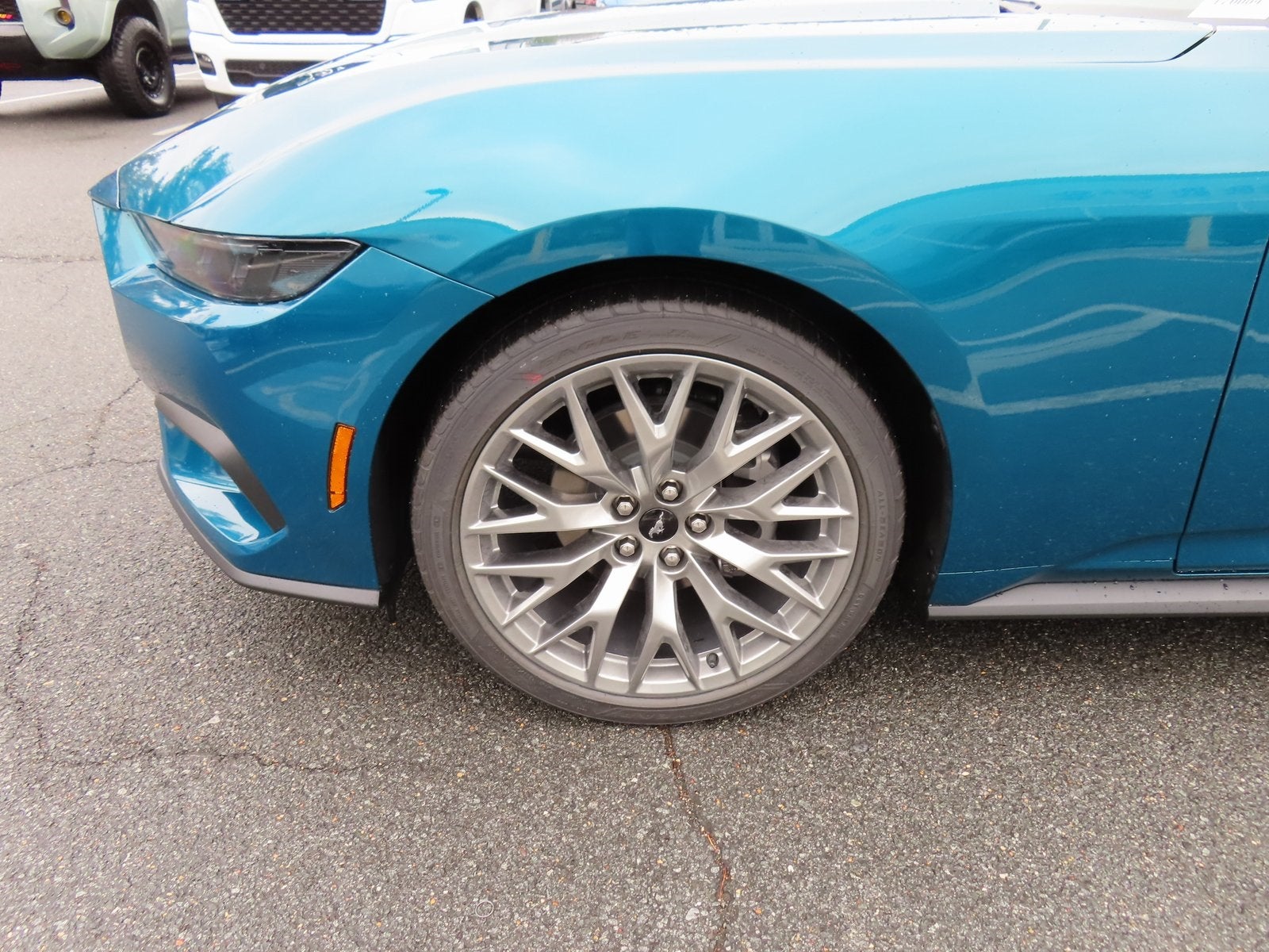 2026 Ford Mustang EcoBoost Premium 200A