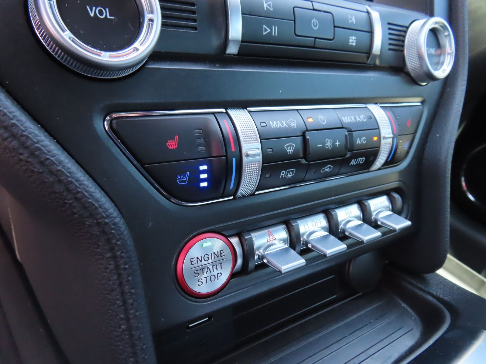2023 Ford Mustang EcoBoost Premium