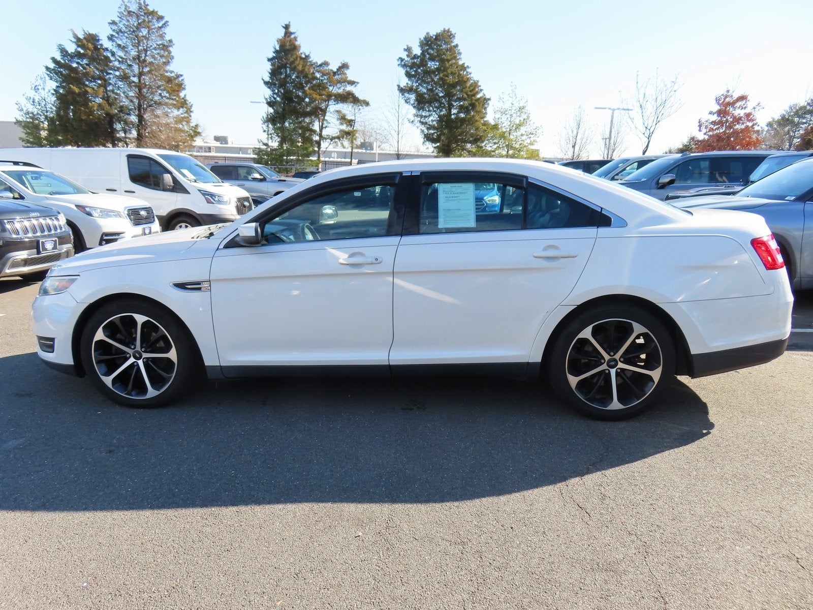 2015 Ford Taurus SEL