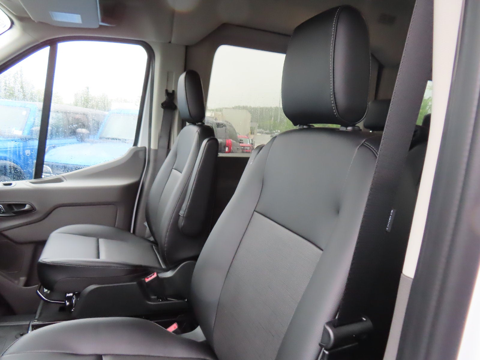 2027 Ford Transit-350 XL 301A