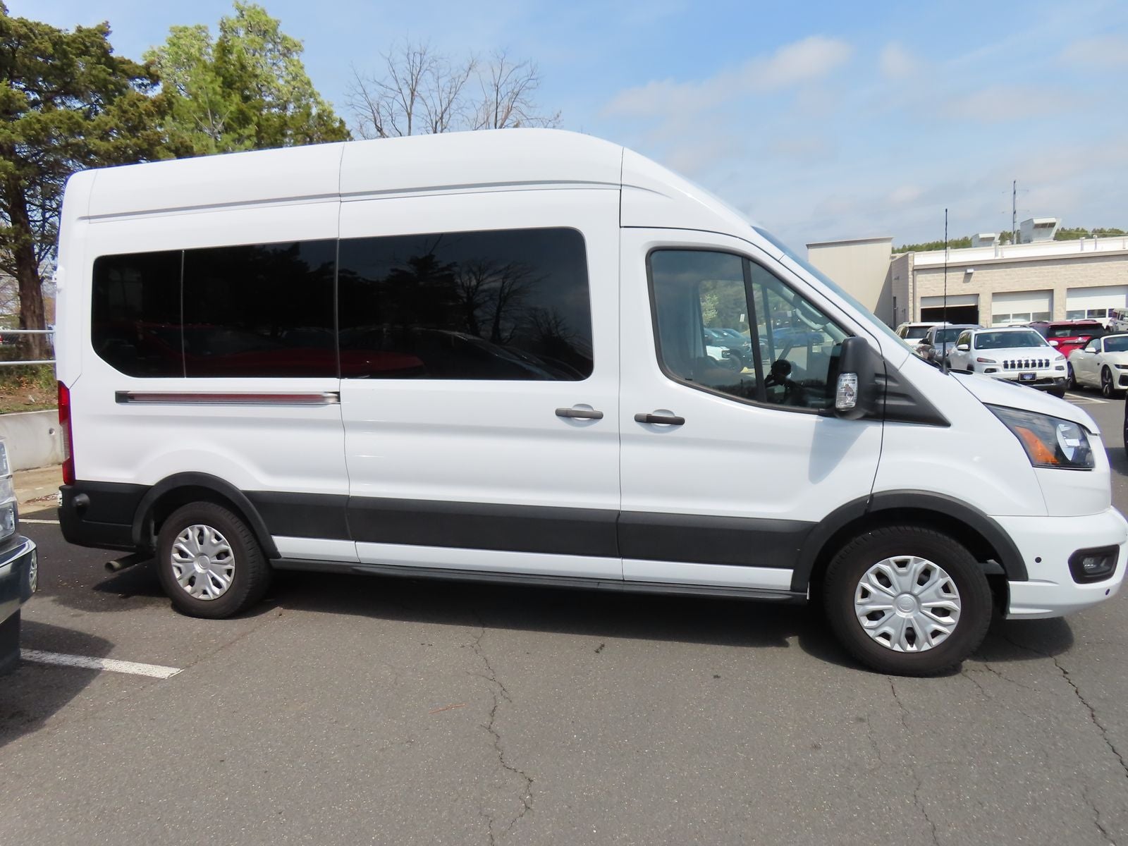 2024 Ford Transit-350 XLT