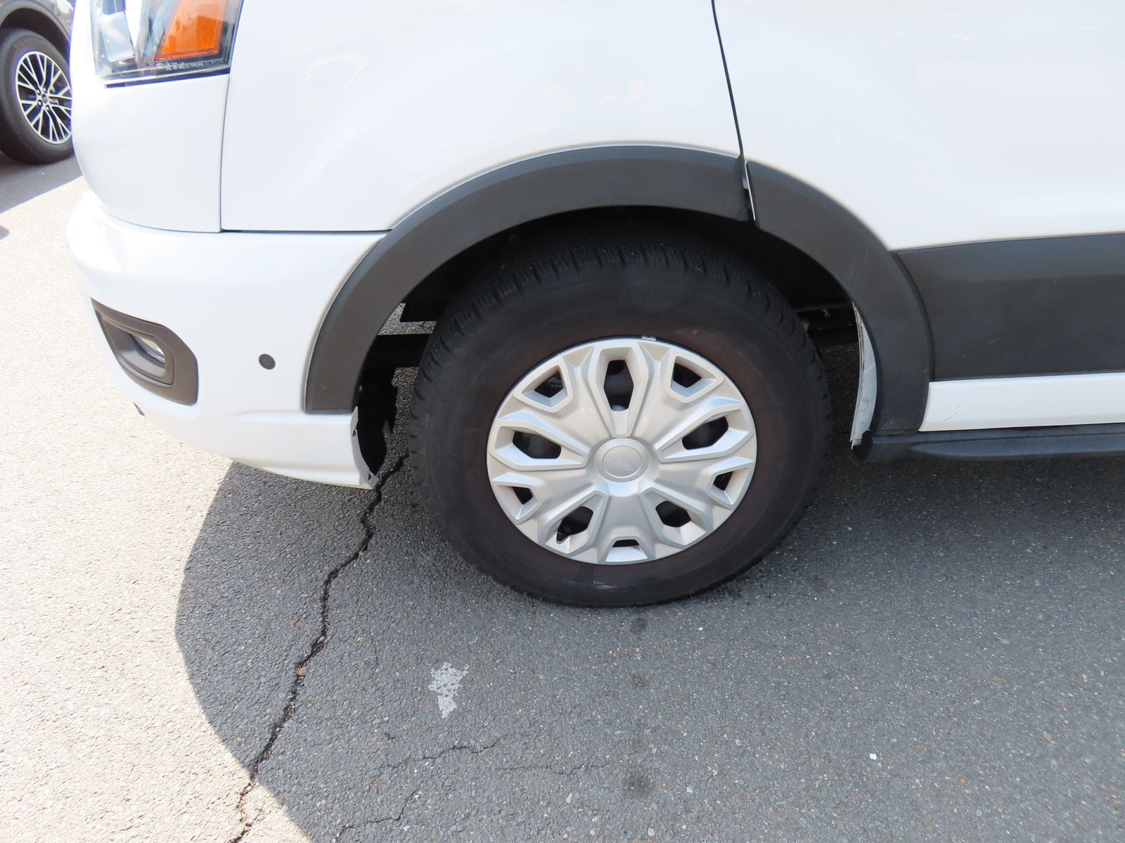 2024 Ford Transit-350 XLT