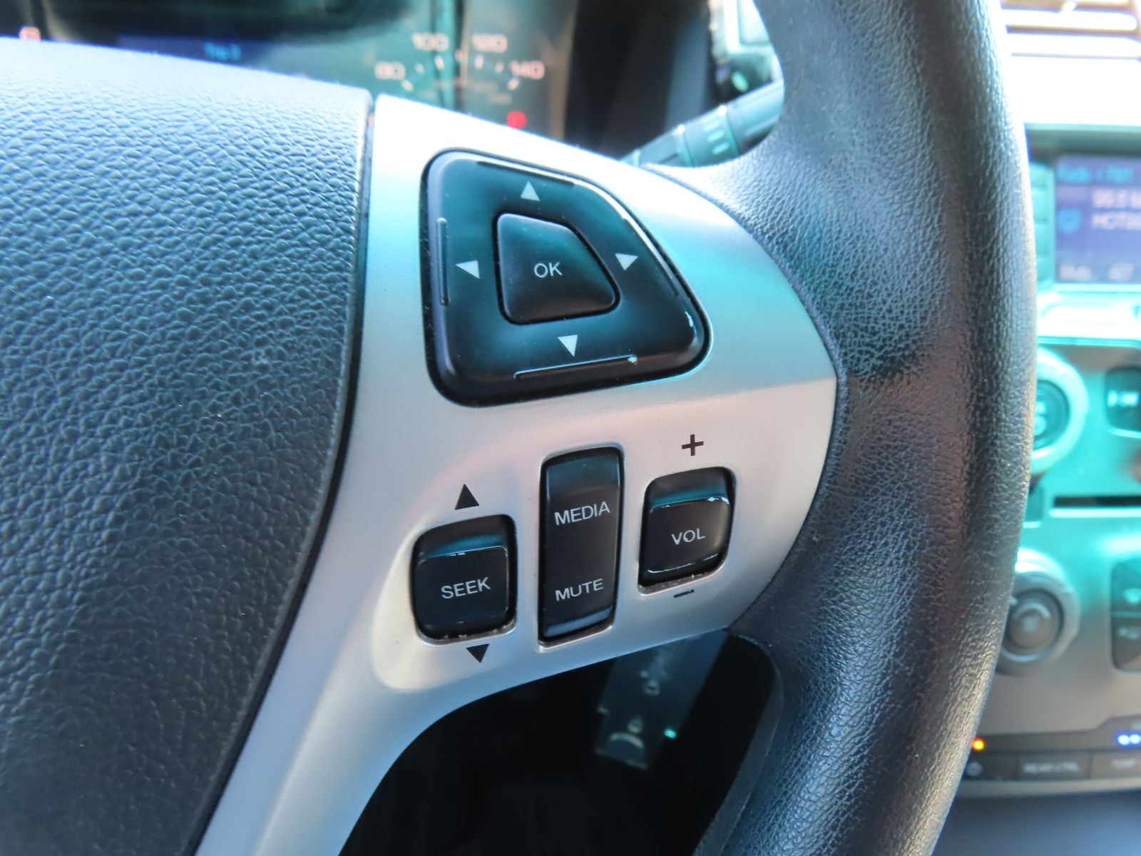 2014 Ford Explorer Base