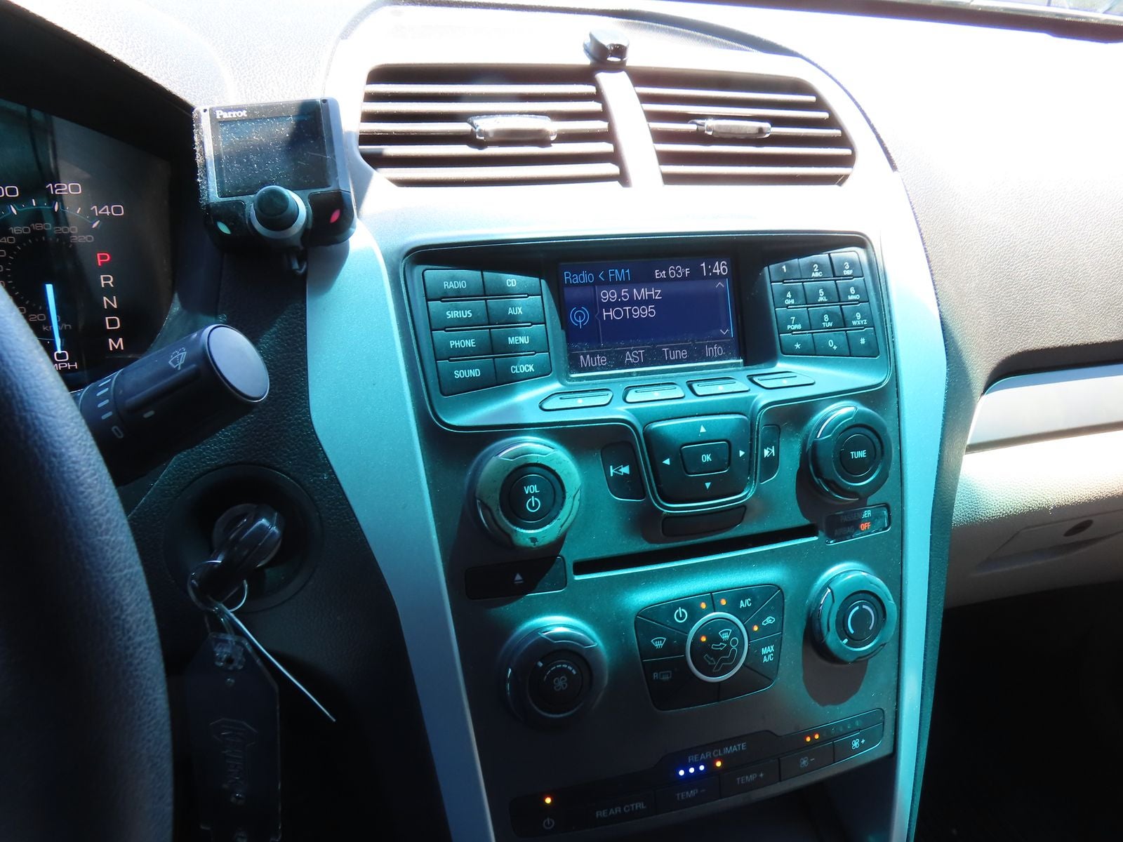 2014 Ford Explorer Base