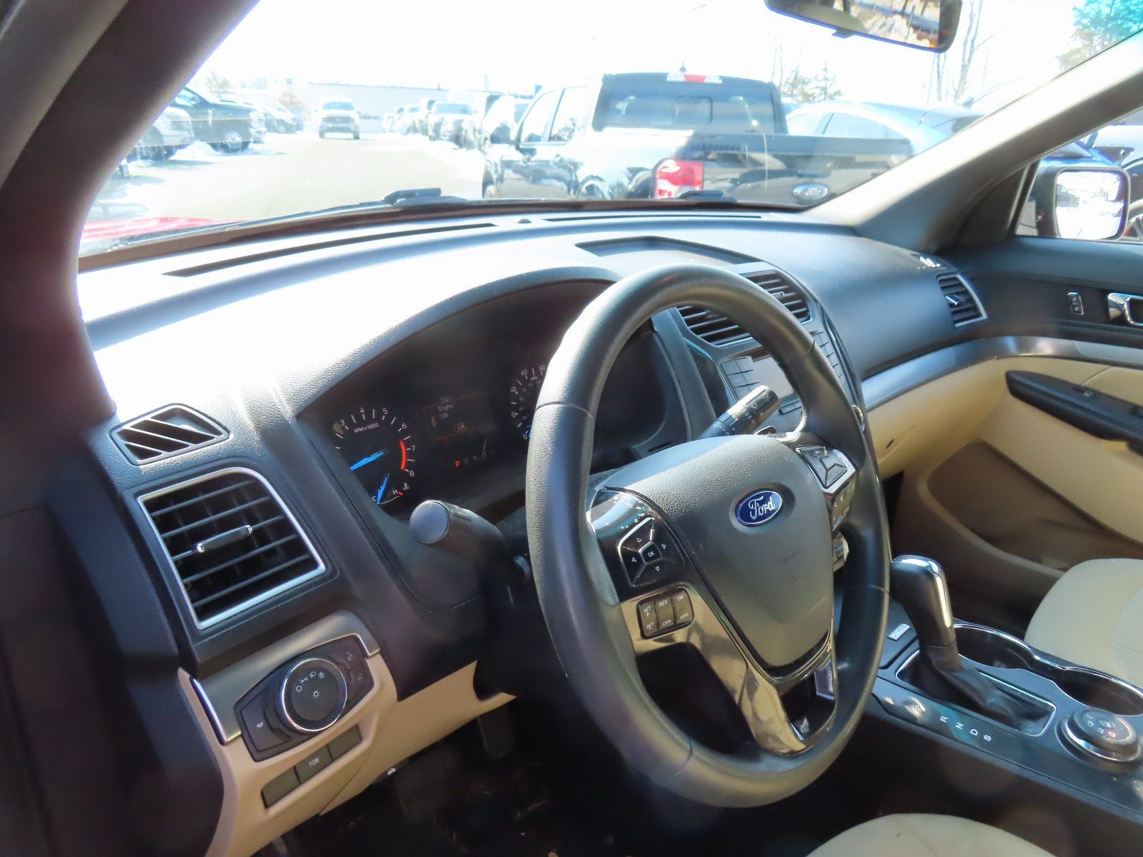 2016 Ford Explorer Base