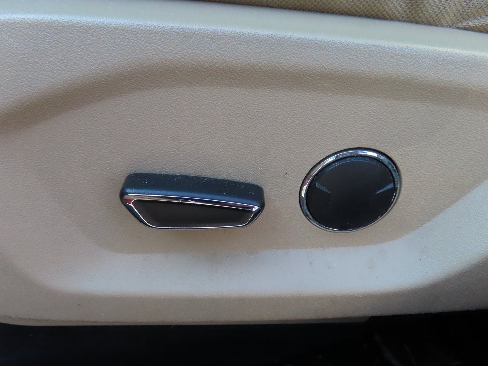 2016 Ford Explorer Base