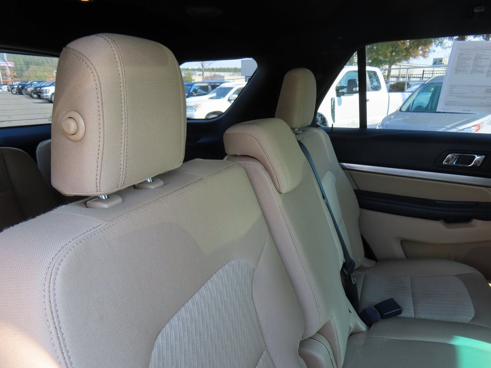 2016 Ford Explorer Base