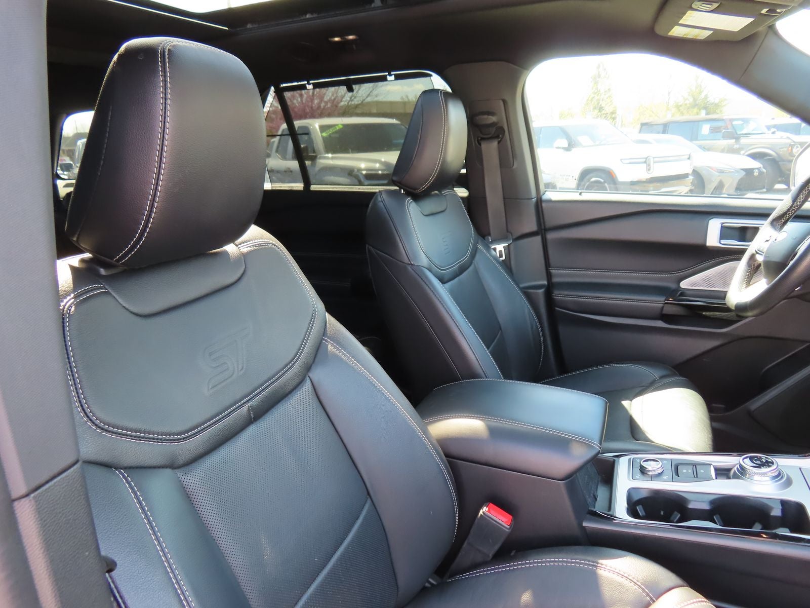 2021 Ford Explorer ST