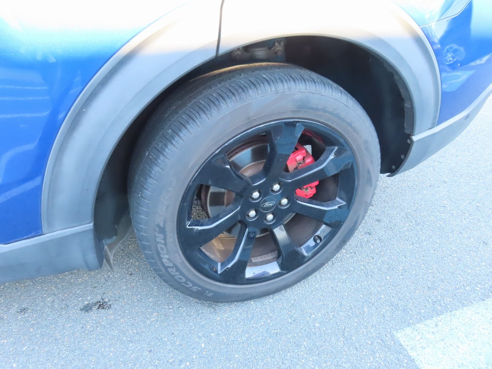 2020 Ford Explorer ST