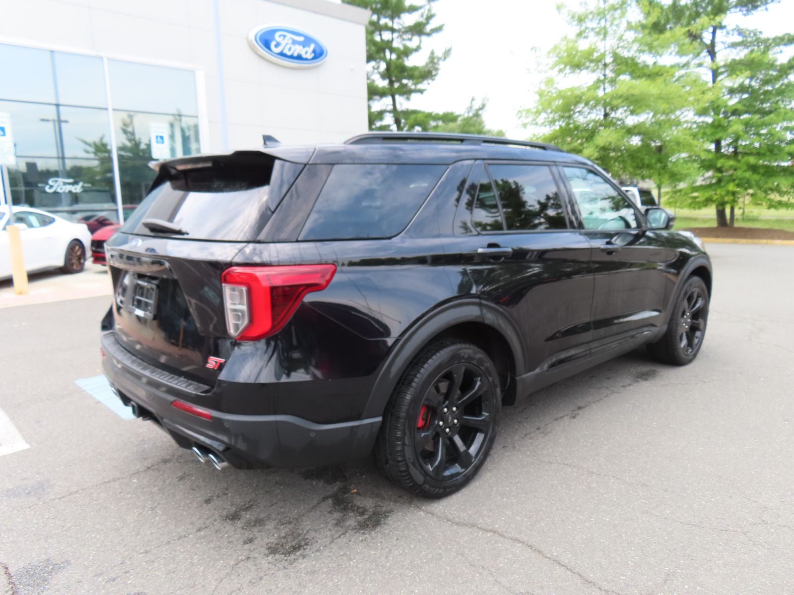 2020 Ford Explorer ST