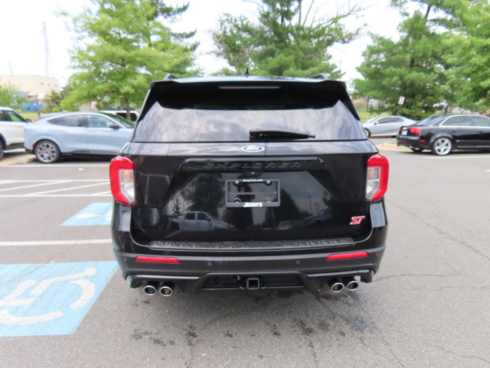 2020 Ford Explorer ST