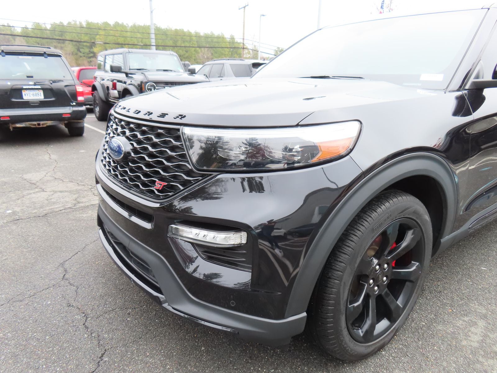 2023 Ford Explorer ST