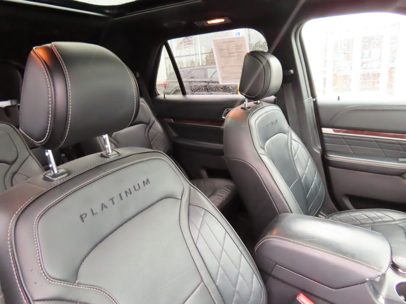 2017 Ford Explorer Platinum