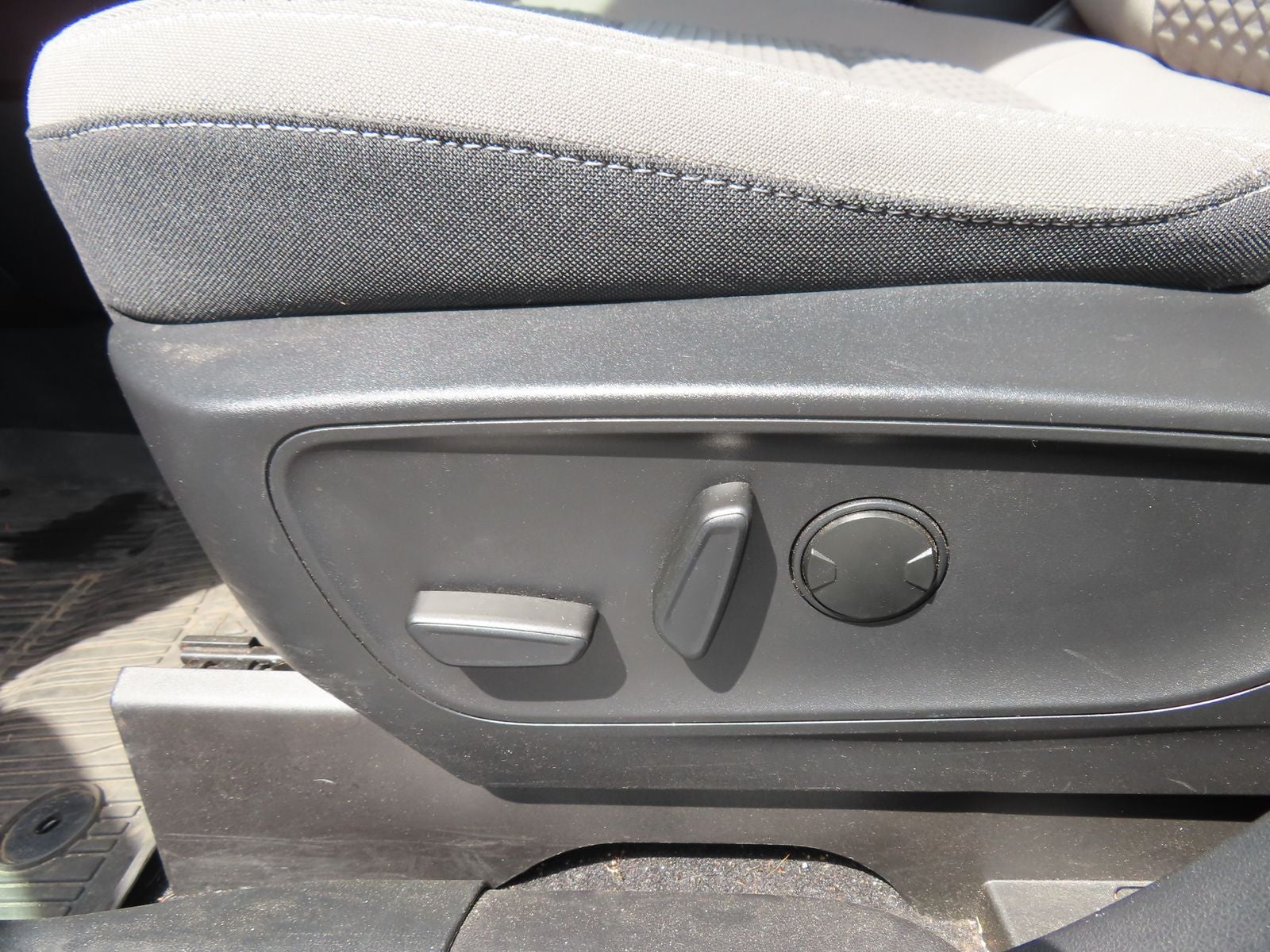 2022 Ford Escape Plug-In Hybrid SE