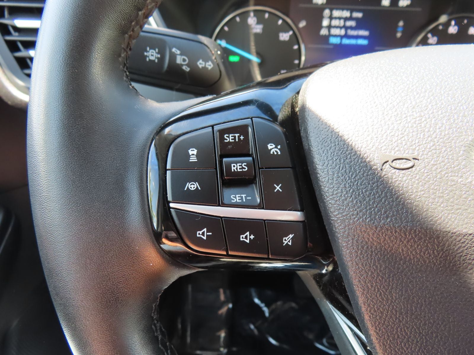 2022 Ford Escape Plug-In Hybrid SEL