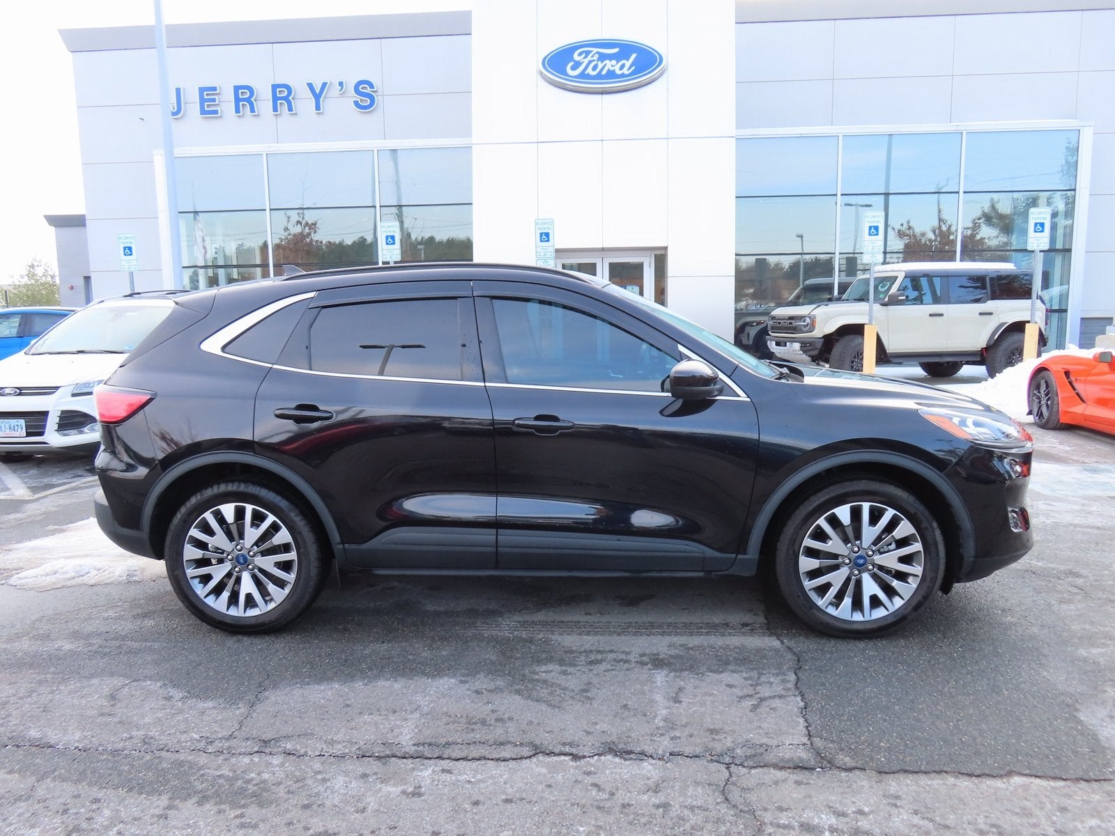 2022 Ford Escape Titanium