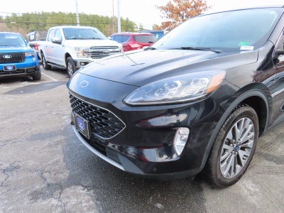 2022 Ford Escape Titanium