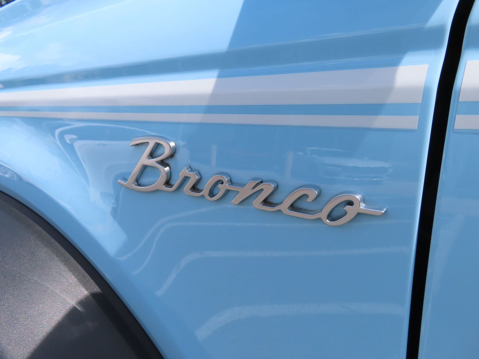 2023 Ford Bronco Heritage Limited Edition
