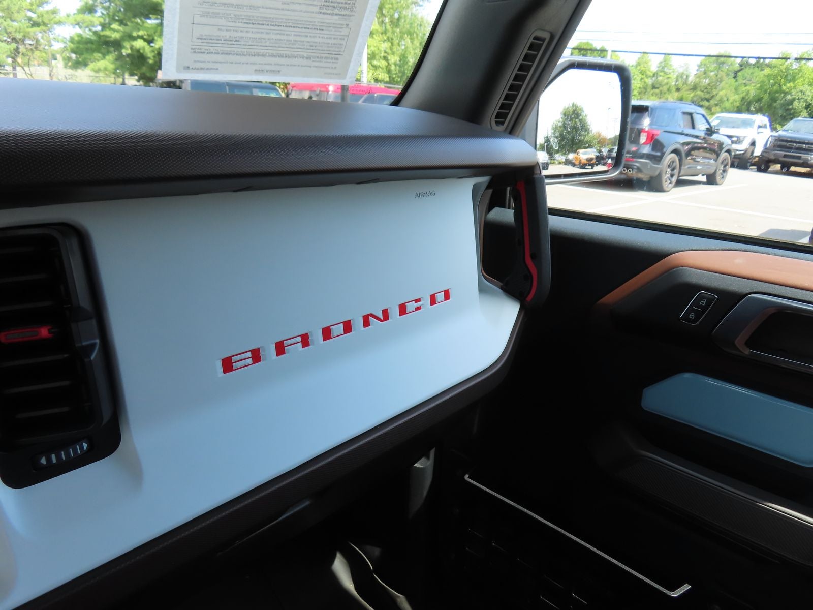 2023 Ford Bronco Heritage Limited Edition