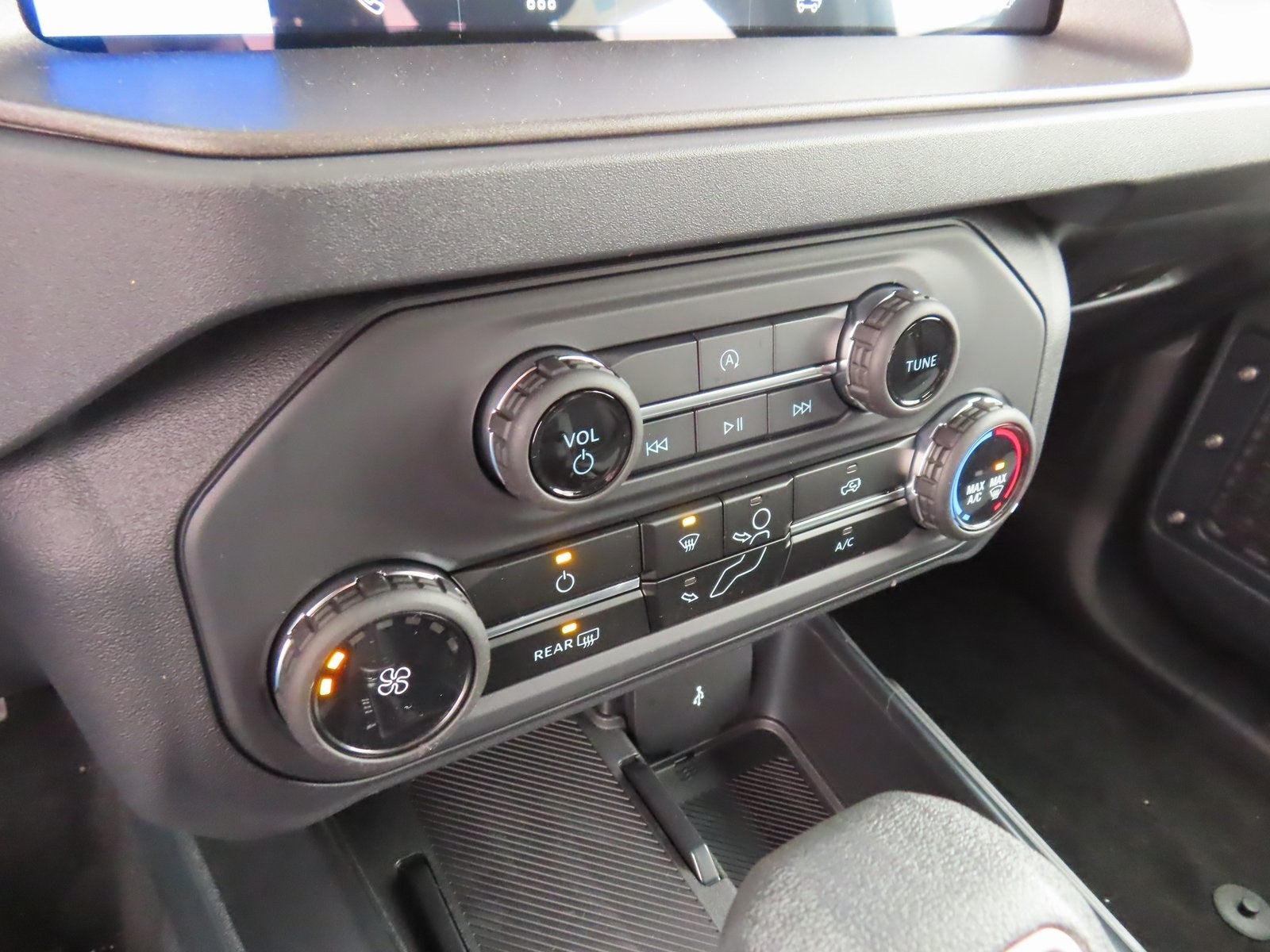 2025 Ford Bronco Base 101A COASTAL PKG