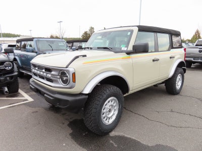 2025 Ford Bronco Base 101A COASTAL PKG