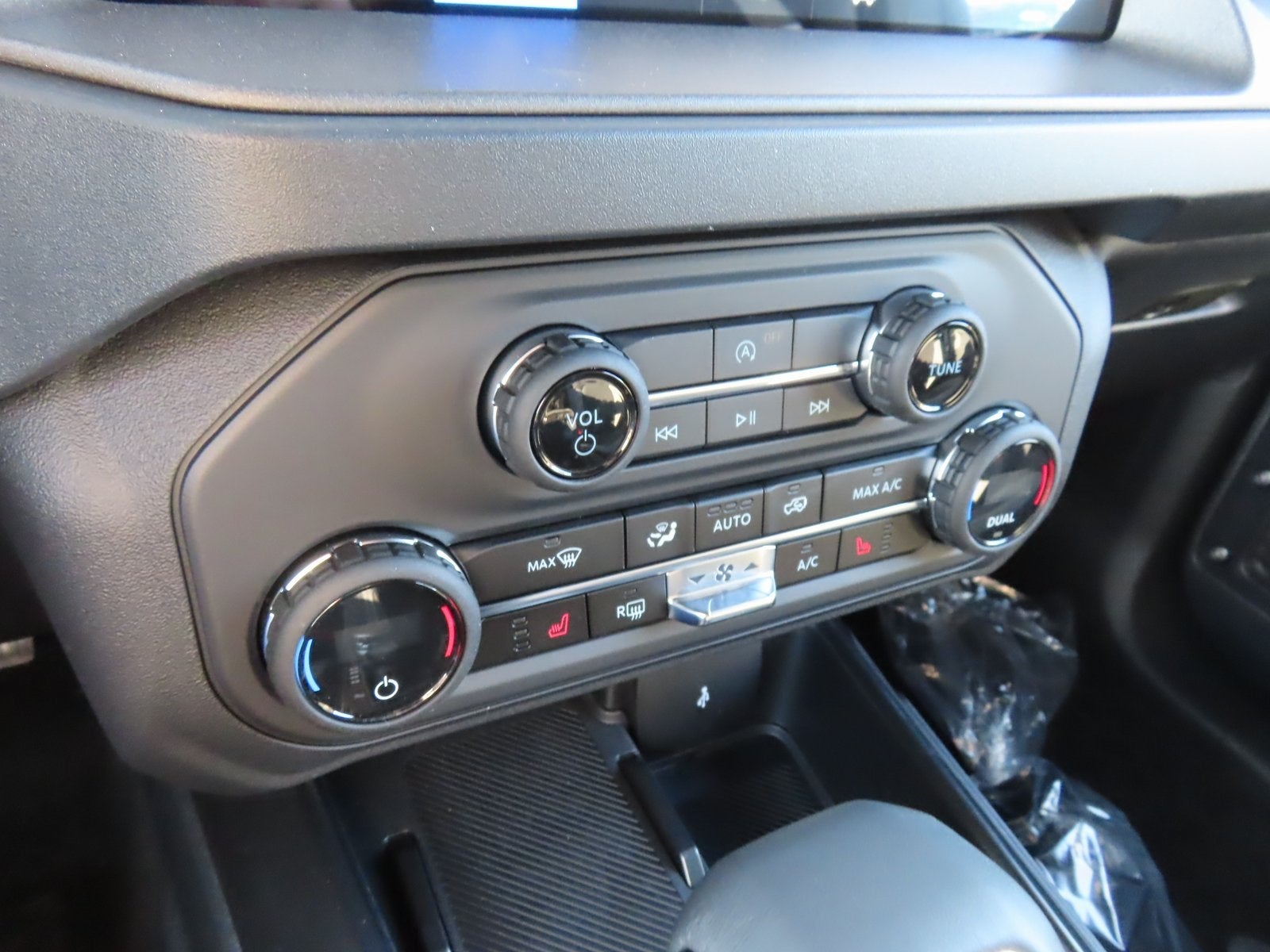 2025 Ford Bronco Big Bend 222A