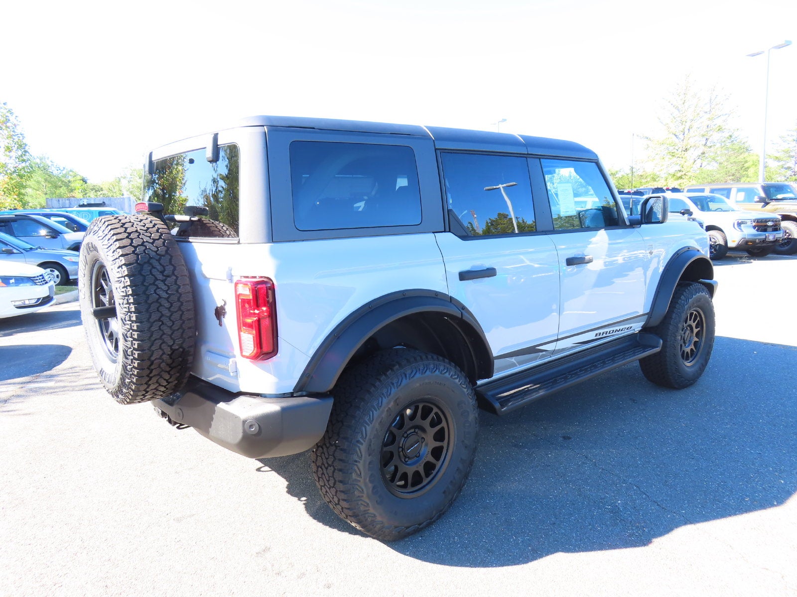 2026 Ford Bronco Big Bend DARK MATTE TRAIL 222A