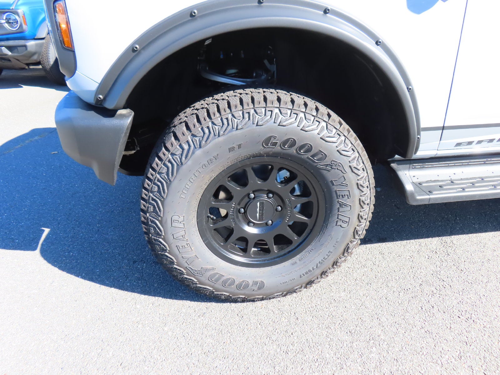 2026 Ford Bronco Big Bend DARK MATTE TRAIL 222A