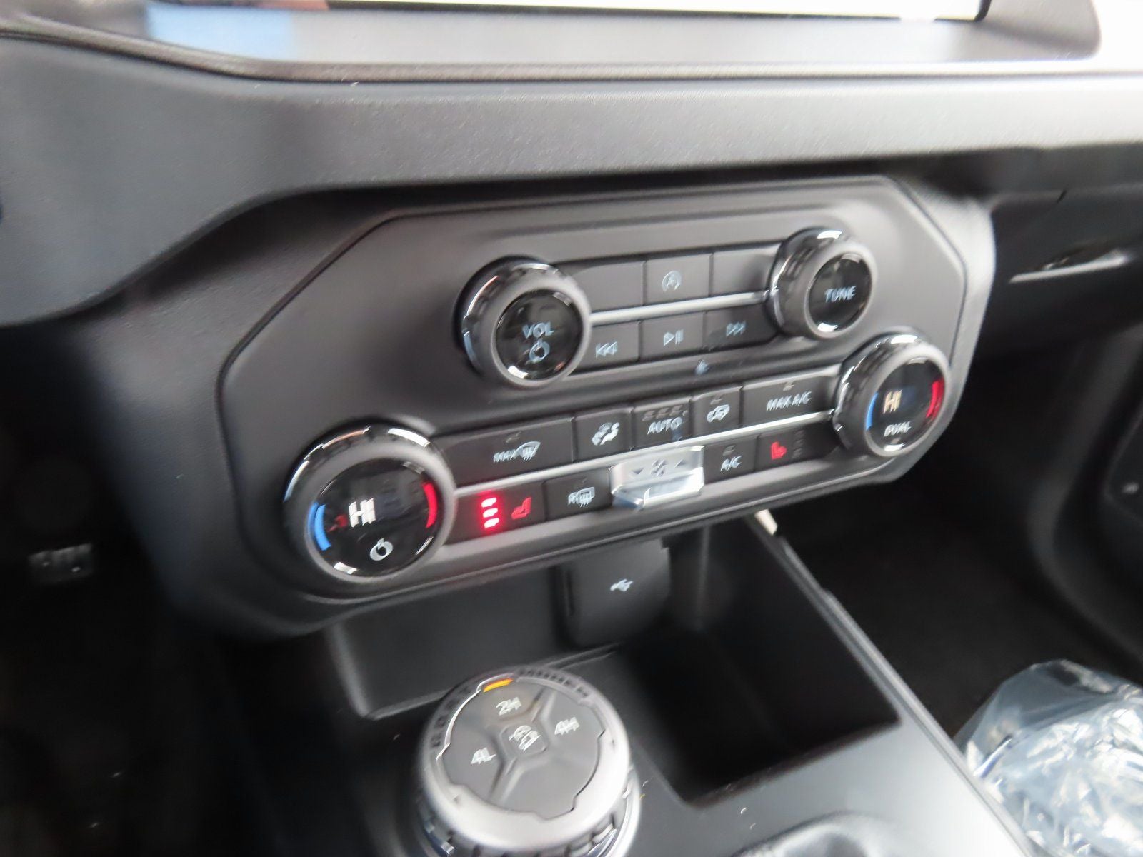 2026 Ford Bronco Big Bend 222A