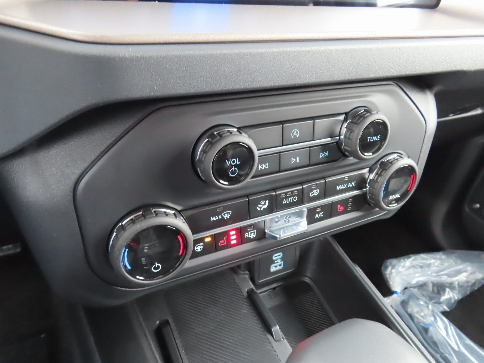 2025 Ford Bronco Outer Banks 312A