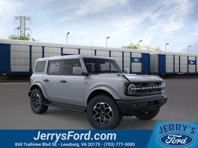 2026 Ford Bronco Outer Banks